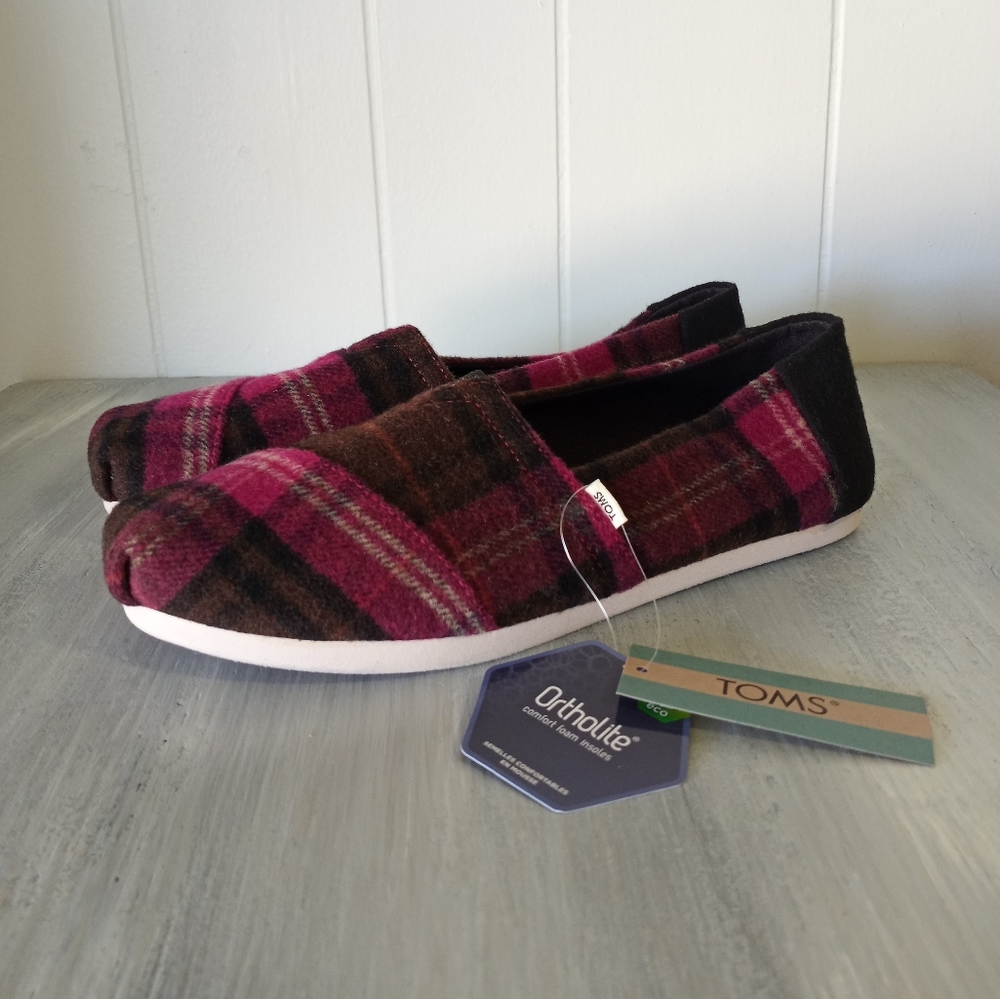 Toms Fuchsia Cozy Plaid Alpargatas Women's Size 8.5 NEW